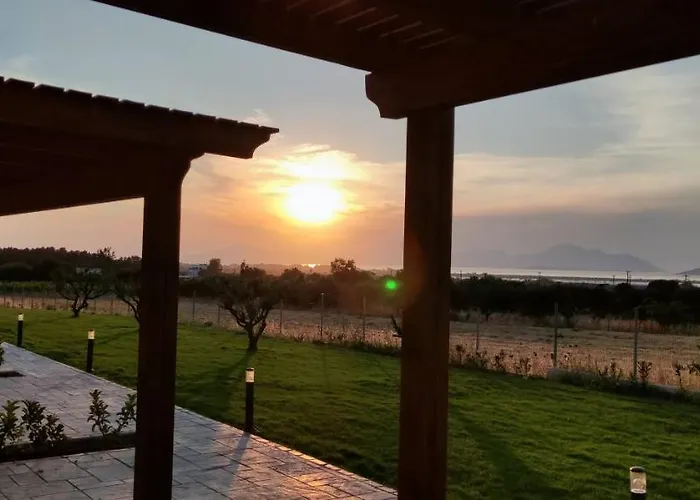 Olive Tree Garden بيت للعطل Linopotis