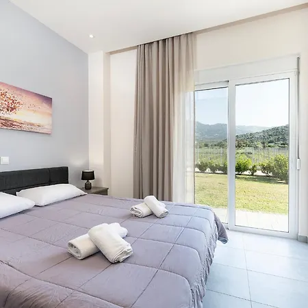 Olive Tree Garden * Linopotis