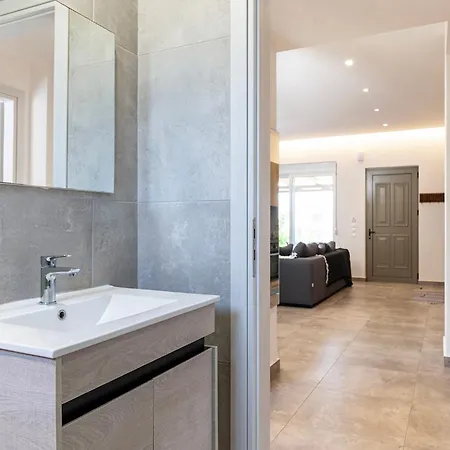 Olive Tree Garden * Linopotis