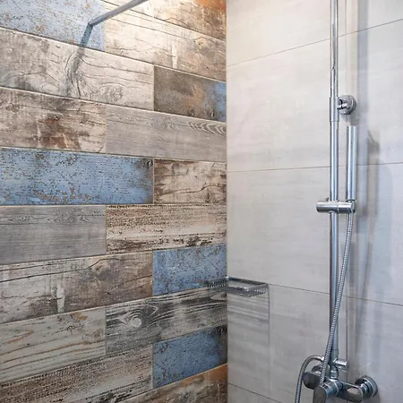 Olive Tree Garden * Linopotis