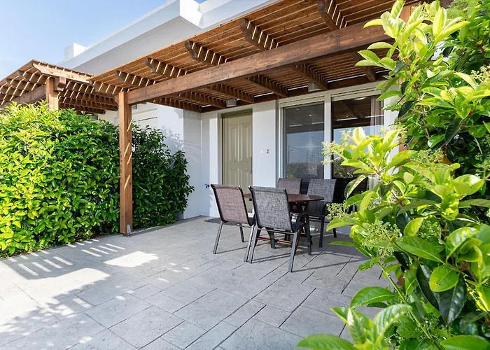 Holiday home Olive Tree Garden Linopotis