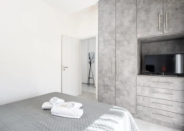 Olive Tree Garden Holiday home Linopotis